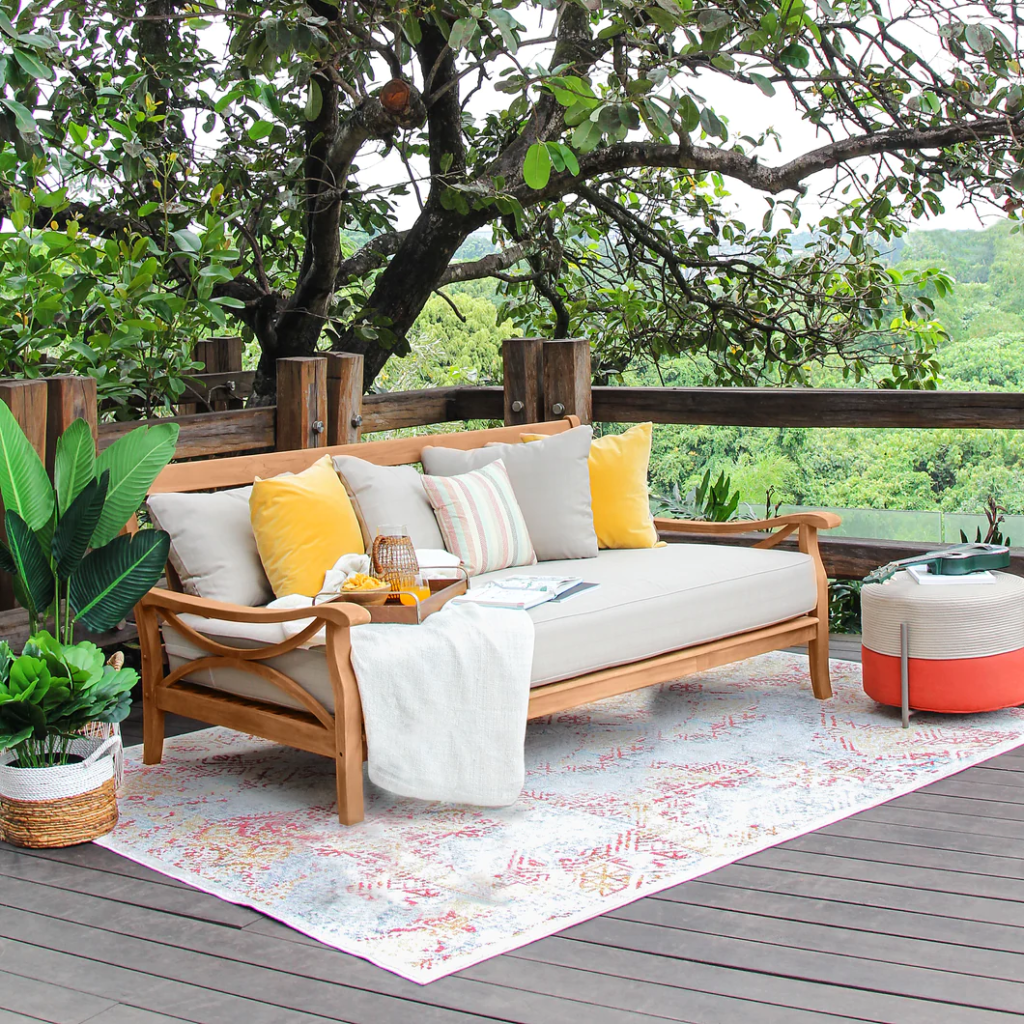 Teak Daybeds with Built-in Storage: Convenience Meets Style